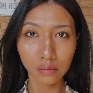 Meet your Posher, Lena